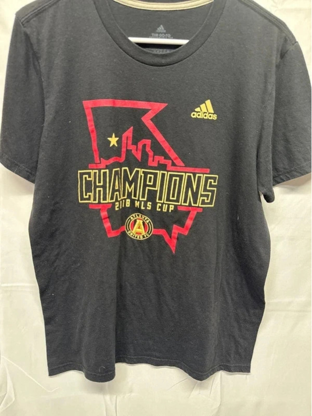 Adidas - Picture 6 of 6